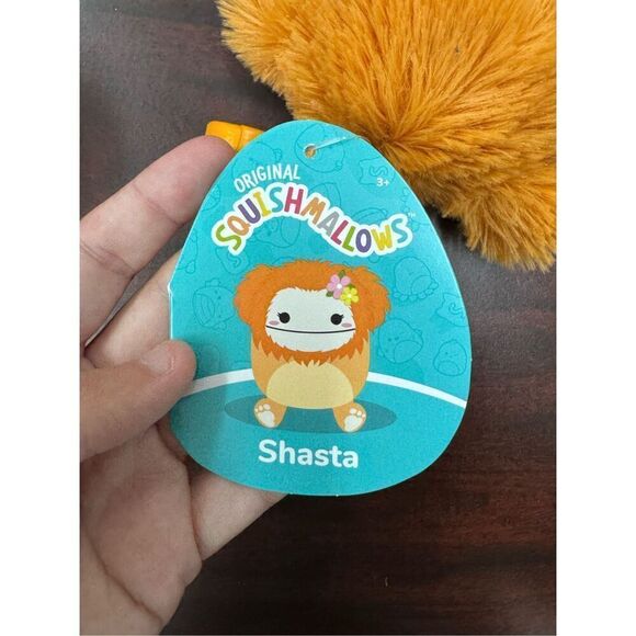 NWT Shasta Bigfoot Squishmallows 3.5 Inch Backpack Clip - Picture 4 of 5